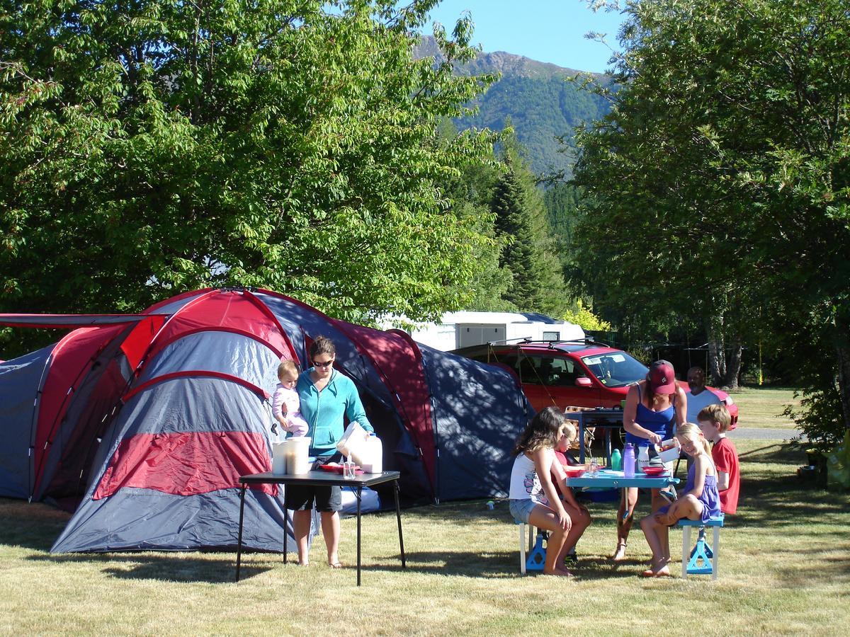 Alpine Holiday Apartments & Campground Hanmer Springs Exterior photo